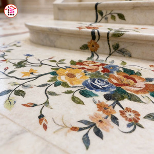 <span class=keywords><strong>Escalier</strong></span> en marbre courbé sur mesure avec incrustation florale au jet d'eau et éclairage LED intégré, design personnalisé pour villa de luxe - Product Image 6