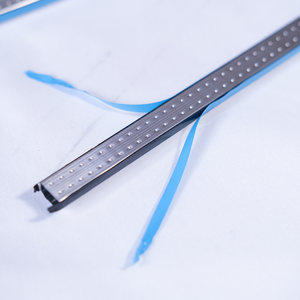 LSY 2025 Bande adhésive en caoutchouc butyle <span class=keywords><strong>pour</strong></span> verre <span class=keywords><strong>isolant</strong></span> moderne Barre d'espacement en aluminium <span class=keywords><strong>pour</strong></span> <span class=keywords><strong>porte</strong></span>, installation durable et facile - Product Image 1