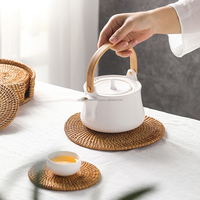 Nouvelle Nappe de Table et Set de Table Wintop OEM P15 Style Luxueux, Tressé à la Main en Jacinthe d'Eau, Écologique, Minimaliste, Nouveau Style