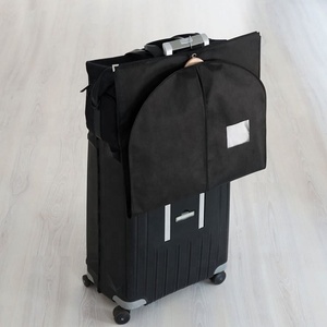 Vêtements non tissés pour hommes avec logo personnalisé vente en gros de vêtements anti-poussière housse de costume en tissu noir écologique de luxe sac à vêtements avec fermeture éclair - Product Image 4