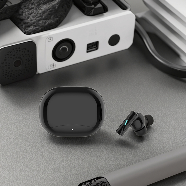 Hot Sale Mate 60 Sports Game True Wireless for Bluetooth Waterproof In-Ear Headphones  Non-Noise Cancelling  TWS Earbuds