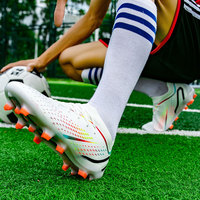 Yüksek kalite toptan futbol siyah çizmeler erkek açık spor çizmeler hafif nefes erkek Sneakers futbol ayakkabıları