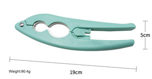 Wholesale Practical Kitchen Tools Walnut <strong>Nut</strong> <strong>Cracker</strong> with 2 Holes Stainless Steel Multi-Functional Manual Plier <strong>Opener</strong> - Product Image 4