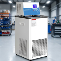 Bain-marie thermostaté multifonctionnel intégré pour laboratoire, avec fonctions de chauffage, de congélation et de refroidissement par circulation d'eau