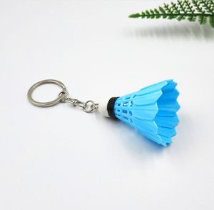 Porte-clés et breloque de sac fantaisie en forme de fausse balle de badminton en plastique, cadeau promotionnel pour le sport et la salle de sport - Product Image 6