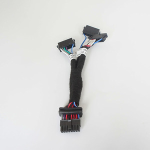 Kabel Harness Lampu Kabut Motor Y Splitter 16p 25cm Molex Kabel Custom dengan Strain Relief - Product Image 1