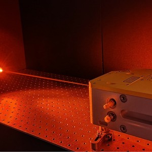Laser industriel à fréquence unique VEXLUM VXL-SF VXL-SHG, nouveau pour les applications de précision - Product Image 1