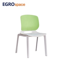 Chaise de bureau pliable et empilable en plastique EGROspace pour conférences, réunions et salles d'attente