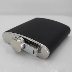 Flacon à whisky en acier inoxydable 304 enveloppé de cuir PU noir de 2 à 8 onces avec bec verseur, idéal pour un coffret cadeau - Product Image 5