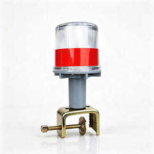 Luce di Segnalazione LED a Energia Solare con Copertura Protettiva per Avvisi Lineari nei Passaggi e Incroci di Fabbriche - Product Image 1