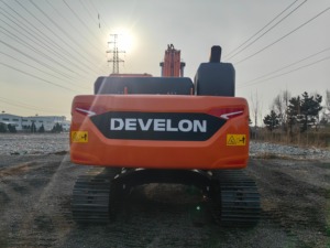 Nouvelle machine de creusement de pelle DEVELON DX225LC - Product Image 5
