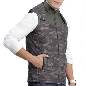 Chaleco Acolchado con Capucha para Hombre, Cuello Alto, Cierre de Cremallera, Cortavientos, Ropa de Invierno Informal con Estampado de Copos de Nieve - Product Image 4