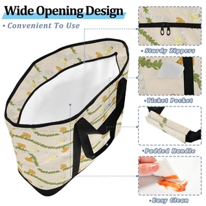 Sac isotherme d'été Hawaïen à motif floral Puakeniken, sac à déjeuner imprimé Lei Hawaïen, sac fourre-tout isotherme extra large avec bretelles - Product Image 5