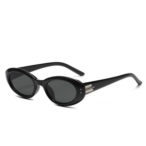 Lunettes de soleil rétro œil de chat pour femme, monture intégrale UV400, petite monture ovale, protection solaire, style 2025 - Product Image 1