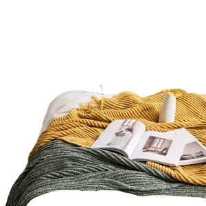 热卖柔软保暖成人儿童100% 涤纶针织扔毯家居沙发旅行MGE