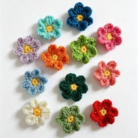 Nouvelles fleurs au crochet en fil de coton faites à la main, réalistes et de haute qualité, vente en gros d'usine, nœuds décoratifs personnalisés pour la couture