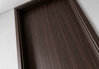 Porte intérieure battante moderne en MDF stratifié PVC, insonorisée, sans peinture, gaufrée, pour chambre à coucher, avec panneau mural et plinthe assortis