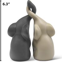 Sculpture en céramique moderne éléphant beige et gris, figurine décorative écologique de 16 cm de haut pour anniversaire