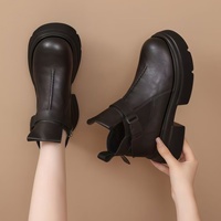 Nouvelles bottes Martin à semelle épaisse pour femmes automne-hiver 2026, bottines en cuir véritable style britannique rétro