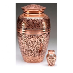 Urne funéraire en cuivre de style américain, 200 pouces cubes, taille adulte, avec gravure florale, designs personnalisables, écologique et durable - Product Image 3