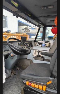 600t pour AC500-2 utilisé camion grue chine moteur pompe portant 2010 modèle 90m hauteur de levage à vendre - Product Image 2