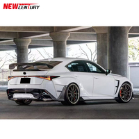 Modifié avec des lèvres avant et arrière en fibre de carbone, des jupes latérales et un aileron arrière pour la Lexus IS350 2021-2025