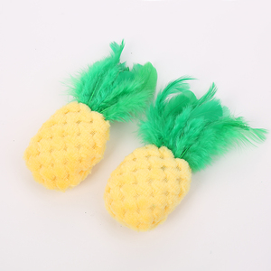 Venta al por mayor de piña para tirar juguete de <span class=keywords><strong>catnip</strong></span>-gato de juguete de felpa - Product Image 5