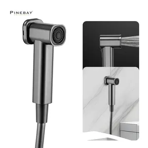 PINEBAY Kit de pulvérisateur de bidet rond magnétique en ABS pour salle de bain, pistolet de douche en métal pour femme, toilette Shattaf