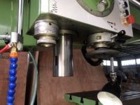 Machine de perçage radial hydraulique Wellon Z3050x16/1 pour le perçage de trous dans les métaux industriels