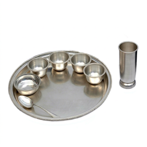 Juego de Vajilla Tradicional Ecológico de Acero Inoxidable, Plato Thali, Tazones para Postre, Diseño con Incrustaciones Doradas, Estilo Novedoso, 5 Piezas - Product Image 1