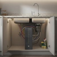 Système de purification d'eau par osmose inverse électrique sous évier VAMIA 200G, construction en plastique, design écologique pour la maison