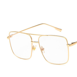 Gafas de Sol Metálicas Grandes Retro para Hombre y Mujer, con Logotipo Personalizado, Protección UV400, Cuadradas, de Moda, Gran Venta 2021 - Product Image 6