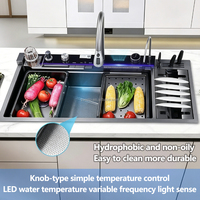 Évier de cuisine en acier inoxydable OEM Nano anti-rayures avec affichage numérique LED, évier de cuisine multifonctionnel cascade pour projets de villas