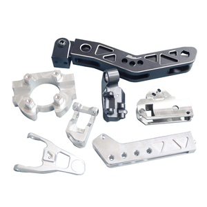 Pièces en aluminium pour l'automobile, la moto, l'aérospatiale, le médical, l'industrie, les machines, services de fraisage et de tournage - Product Image 1