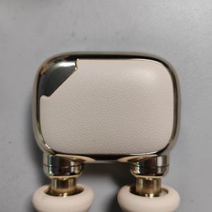 Mini masseur multi-têtes pour le corps et le visage, massage musculaire profond, double moteur sans balais, avec marque privée - Product Image 5