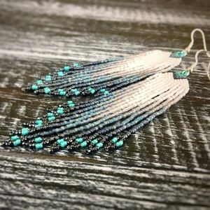 Japonés de semilla de perlas <span class=keywords><strong>pendientes</strong></span> iridiscente granos hechos a mano <span class=keywords><strong>pendientes</strong></span> para las mujeres de moda <span class=keywords><strong>pendientes</strong></span> de borla - Product Image 1