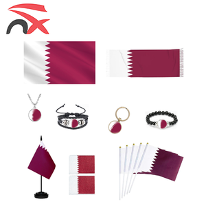 Ensemble de drapeaux du Qatar à prix de gros : drapeau de football, drapeau à main, collier, bracelet, écussons, porte-clés, écharpe, drapeau de table national pour la promotion - Product Image 1