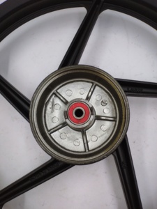 Disco de freno delantero para motocicleta, rueda <span class=keywords><strong>delantera</strong></span> de aleación de aluminio de 1,6x17 pulgadas para BAJAJ BM150 - Product Image 3