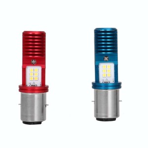 หลอดไฟหน้ารถจักรยานยนต์ LED HS1 7/6W BA20D - Product Image 2