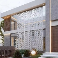 Cloison décorative de style moderne Mashrabia pour hôtel, bâtiment, écran de séparation, revêtement mural perforé en aluminium sculpté pour extérieur