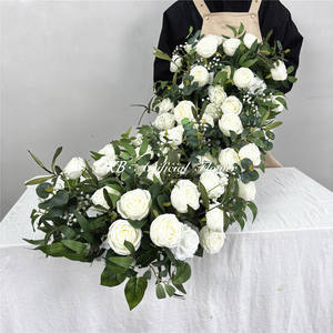 Flores de Mesa Blancas de Alta Calidad con Follaje, Personalización para Bodas, Camino de Mesa de Flores Artificiales - Product Image 6