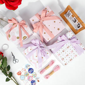 Papel de regalo de color rosa brillante de 80g - Product Image 2