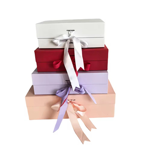 Boîte cosmétique de luxe pliable aseptique en carton avec logo personnalisé, fermeture magnétique et utilisation pour bougies - Product Image 1