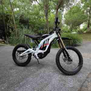 Nouvelle promotion sur la moto tout-terrain Surron Light X 10KW 2026, la plus économique, haute vitesse, superbike de course, performance élevée - Product Image 1