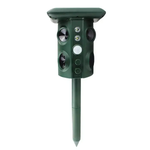 อุปกรณ์ไล่สัตว์แบบอัลตราโซนิกกันน้ำสำหรับกลางแจ้ง รุ่นอัพเกรด สำหรับควบคุมศัตรูพืช ไล่หนู แมว สุนัข งู นก ปกป้องพืชผล - Product Image 6