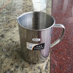 ถ้วยตวงสแตนเลส 304 ขนาด 500 มล. พร้อมเครื่องหมายบอกปริมาตรสำหรับใช้ในครัวและการอบขนม - Product Image 1