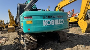 รถขุดตีนตะขาบ Kobelco SK200D สีเขียวอมฟ้า พร้อมบุ้งกี๋ขุดขนาด 0.93 ลูกบาศก์เมตร น้ำหนักใช้งาน 20 ตัน รถมือสอง - Product Image 6