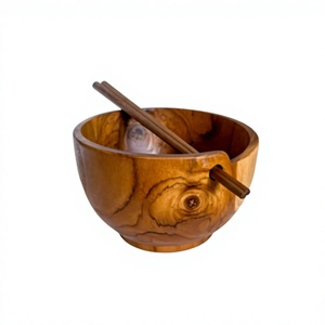 Tazón de Madera Natural con Acabado Liso y Construcción Duradera, Tazón Rústico Hecho a Mano para Servir Ensaladas, Frutas, Bocadillos y Más - Product Image 1