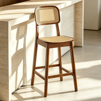 Tabouret de bar en rotin de style mid-century, tabouret de comptoir en bois d'hévéa, chaise de bar de cuisine en rotin indonésien tressé à la main avec dossier