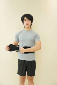 <span class=keywords><strong>Ceinture</strong></span> <span class=keywords><strong>de</strong></span> soutien lombaire réglable par bouton, respirante en maille, avec fermeture à boucle sécurisée pour le bas du dos - Product Image 4